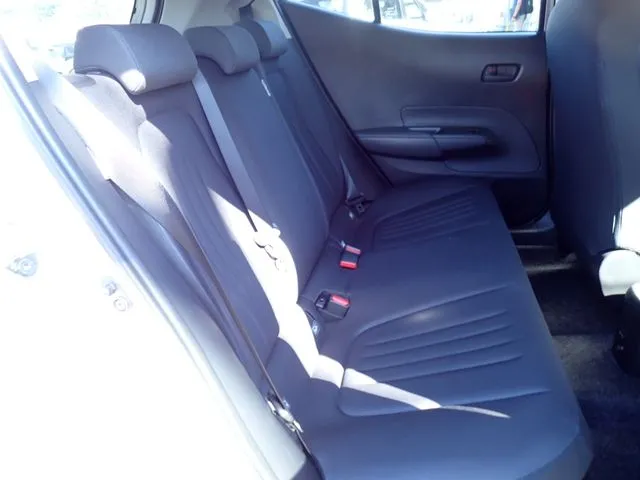 アクア(トヨタ)の車両写真