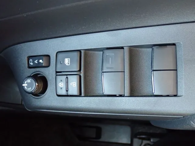 アクア(トヨタ)の車両写真