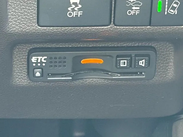 フリード　ハイブリッド（ホンダ）の車両写真