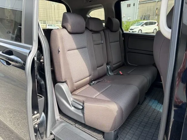 フリード　ハイブリッド（ホンダ）の車両写真