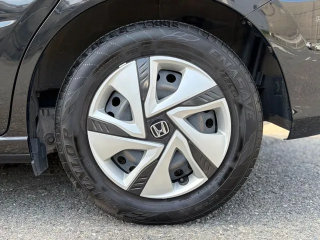 フリード　ハイブリッド（ホンダ）の車両写真