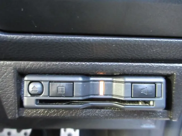 SUBARU XV ハイブリッド(スバル)の車両写真