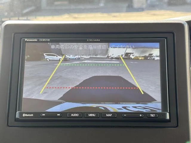 N BOX(ホンダ)の車両写真