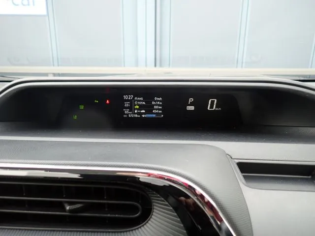 アクア（トヨタ）の車両写真