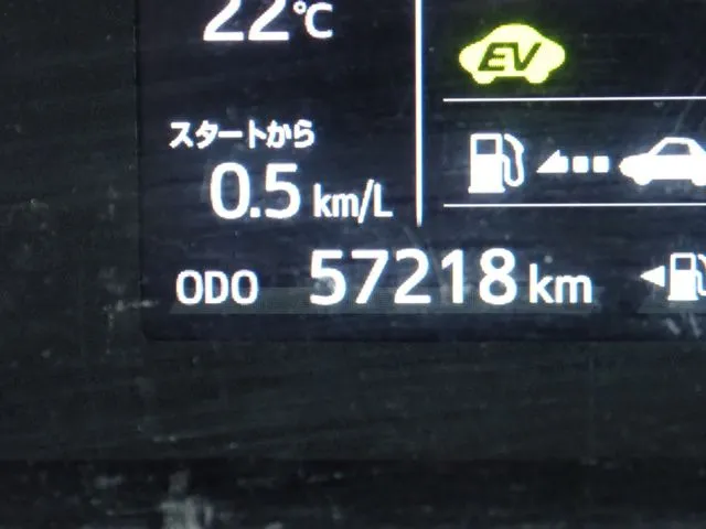 アクア（トヨタ）の車両写真