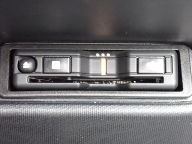 アクア（トヨタ）の車両写真