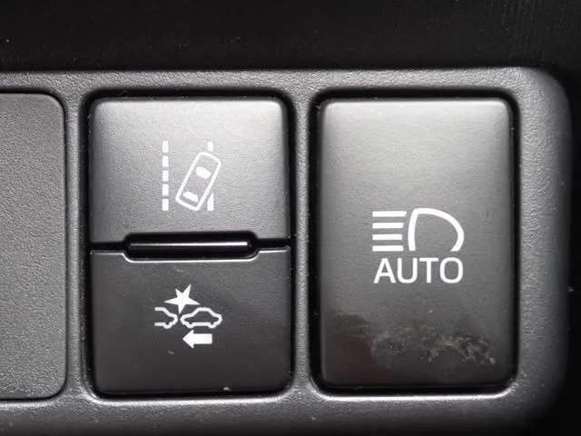 アクア（トヨタ）の車両写真