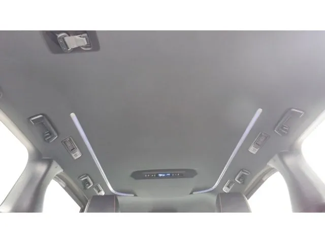 アルファード(トヨタ)の車両写真