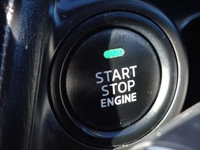MAZDA2(マツダ)の車両写真
