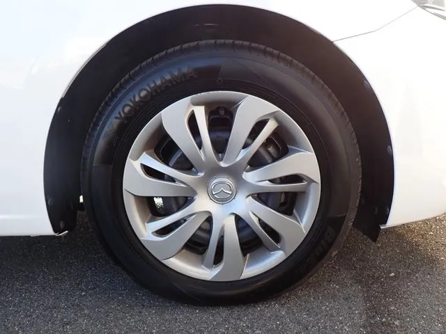 MAZDA2(マツダ)の車両写真