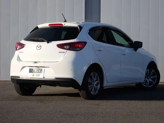 MAZDA2(マツダ)の車両写真