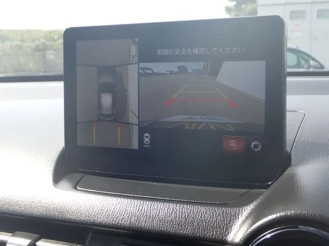 MAZDA2(マツダ)の車両写真