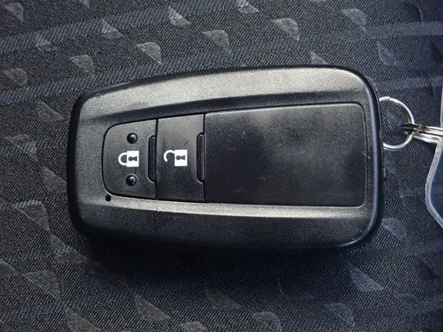 プリウス(トヨタ)の車両写真