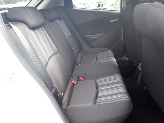 MAZDA2(マツダ)の車両写真