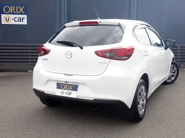 MAZDA2(マツダ)の車両写真