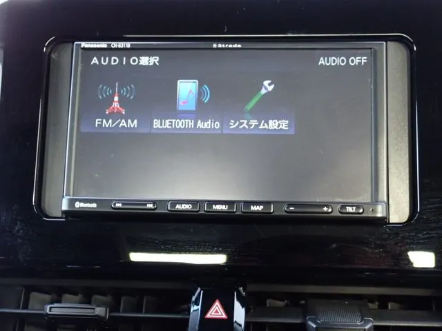 カローラ セダン ハイブリッド(トヨタ)の車両写真