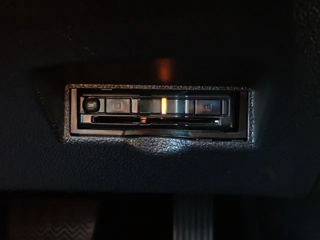 プリウス(トヨタ)の車両写真