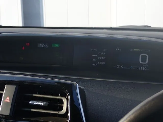 プリウス(トヨタ)の車両写真