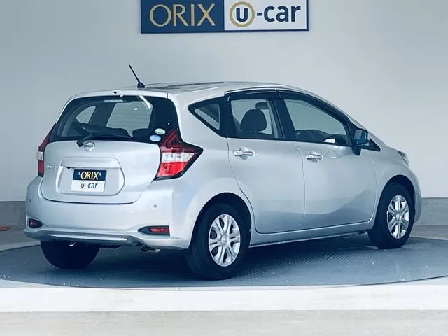 ノート（ニッサン）の車両写真