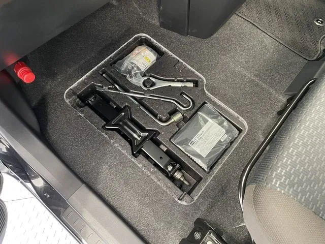 ルーミー(トヨタ)の車両写真