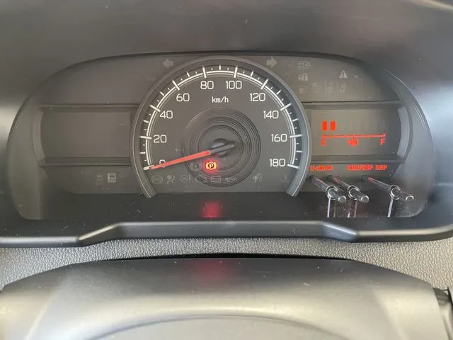 ルーミー(トヨタ)の車両写真