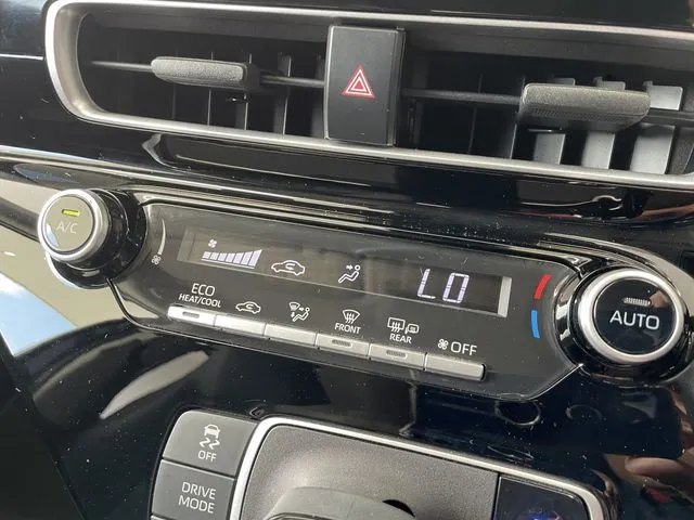 アクア(トヨタ)の車両写真