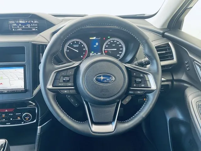 フォレスター(スバル)の車両写真