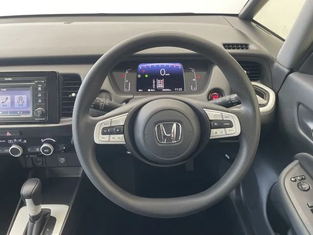 フィット(ホンダ)の車両写真