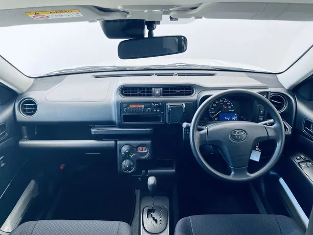 プロボックスバン ハイブリッド(トヨタ)の車両写真
