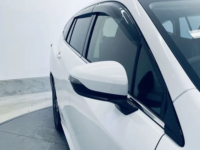 レヴォーグ（スバル）の車両写真
