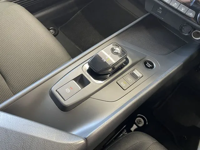 ノート（ニッサン）の車両写真
