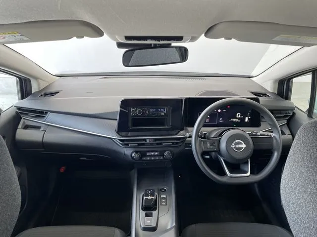 ノート（ニッサン）の車両写真