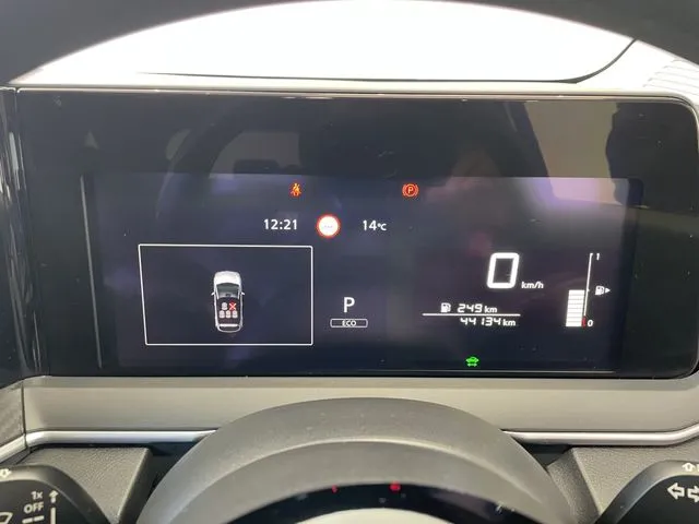 ノート（ニッサン）の車両写真