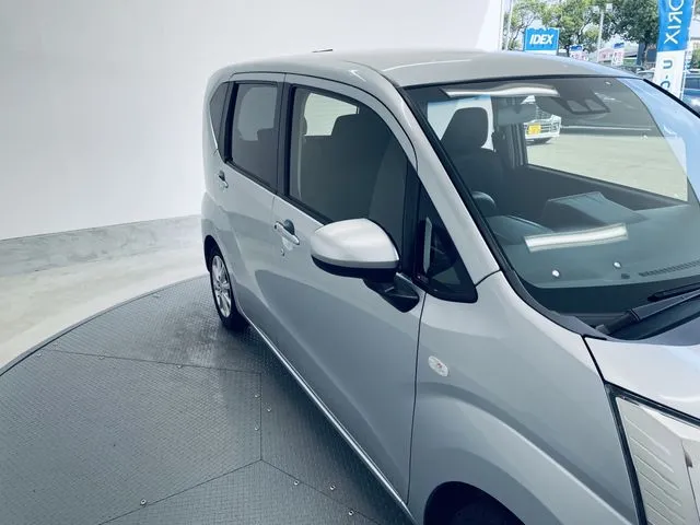 ムーヴ（ダイハツ）の車両写真