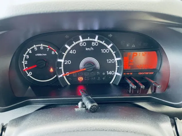 ムーヴ（ダイハツ）の車両写真