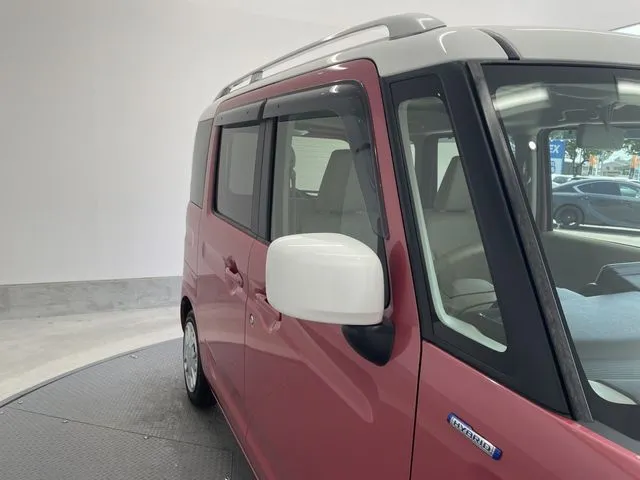 スペーシア（スズキ）の車両写真