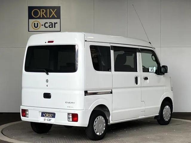 エブリイバン(スズキ)の車両写真