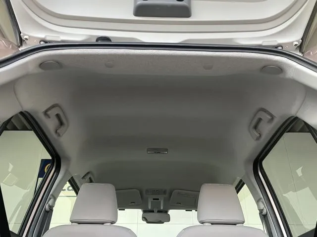 ミラ トコット(ダイハツ)の車両写真